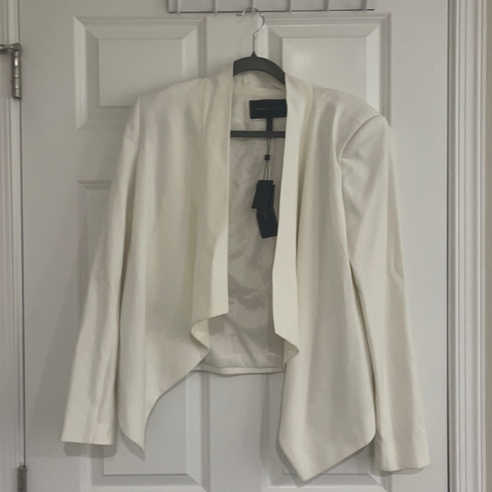 BCBG off white jacket, size L, never worn